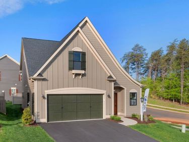 3225 CLIFFSTONE BLVD, CHARLOTTESVILLE, VA 22911