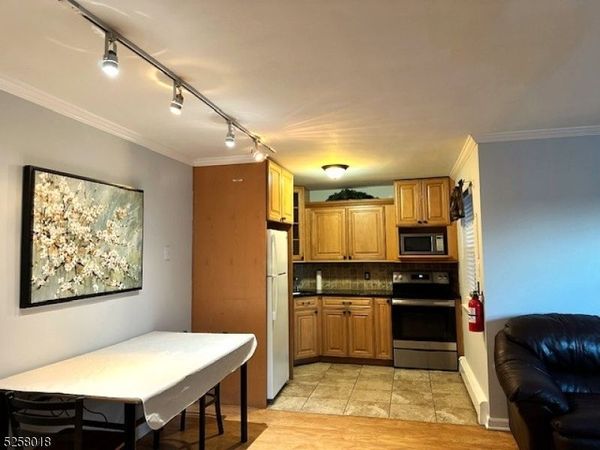 197 N Beverwyck Rd, Unit 3, Parsippany-Troy Hills, NJ 07034