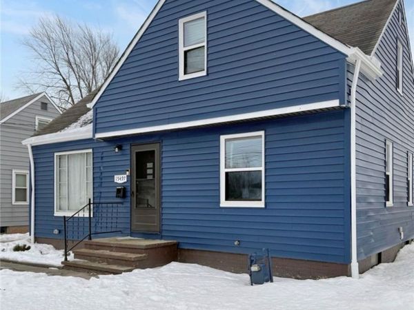 15497 Hummel Road, OH 44142