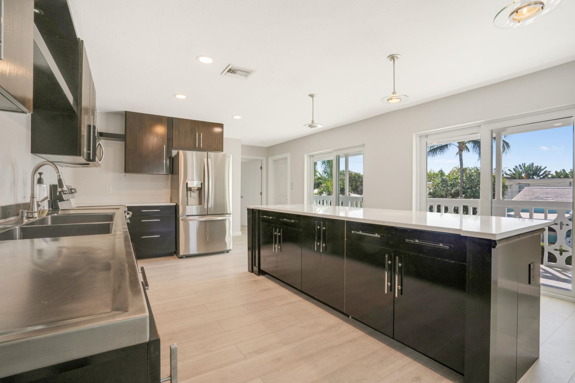 2649 Lake Drive, Unit 1, Singer Island, FL 33404 Photo