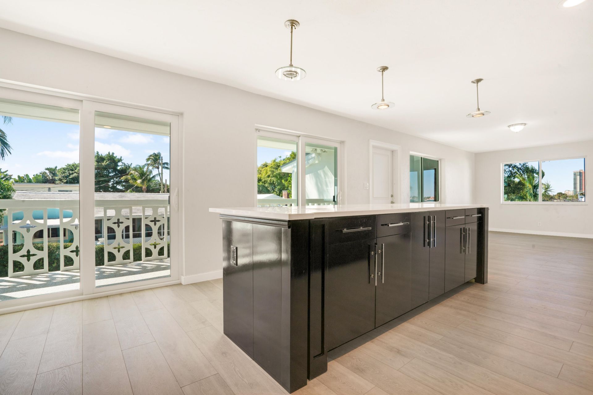 2649 Lake Drive, Unit 1, Singer Island, FL 33404 Photo