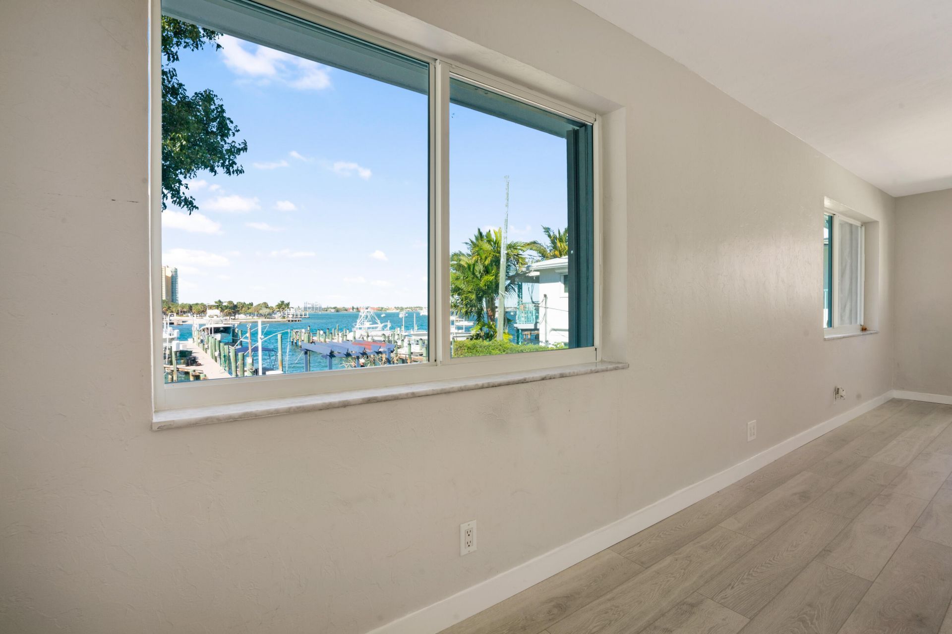 2649 Lake Drive, Unit 1, Singer Island, FL 33404 Photo