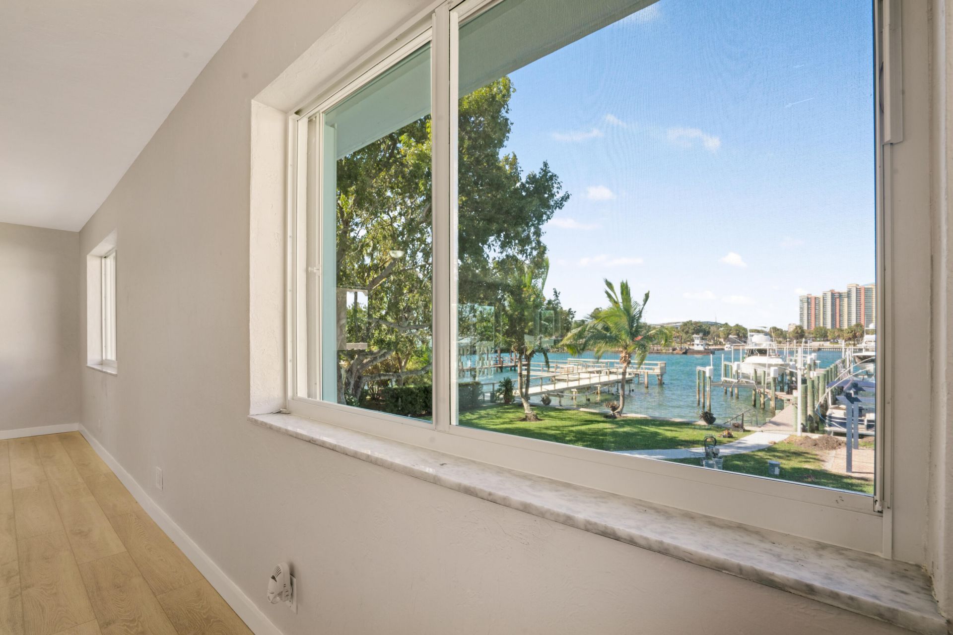 2649 Lake Drive, Unit 1, Singer Island, FL 33404 Photo