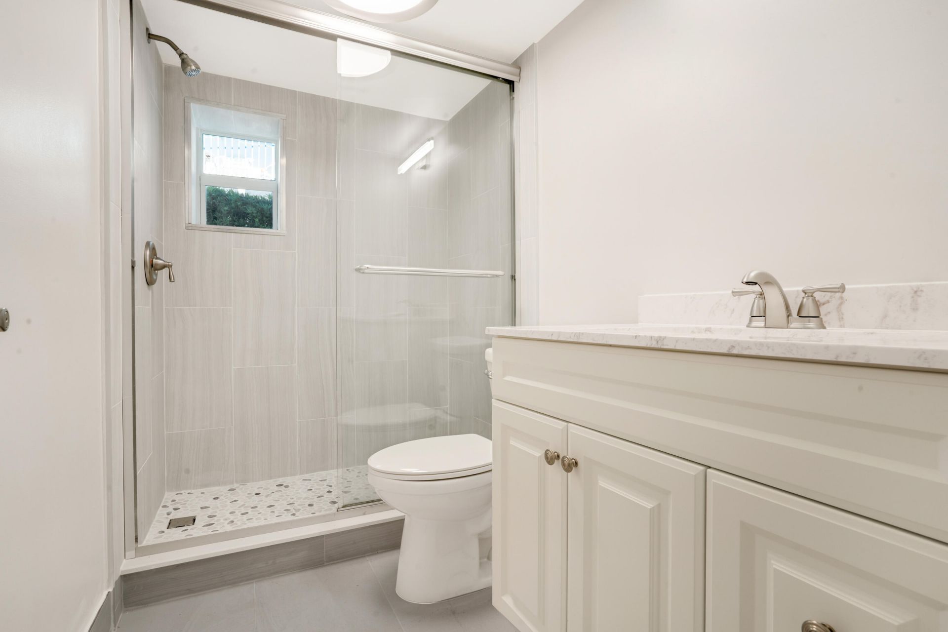 2649 Lake Drive, Unit 1, Singer Island, FL 33404 Photo