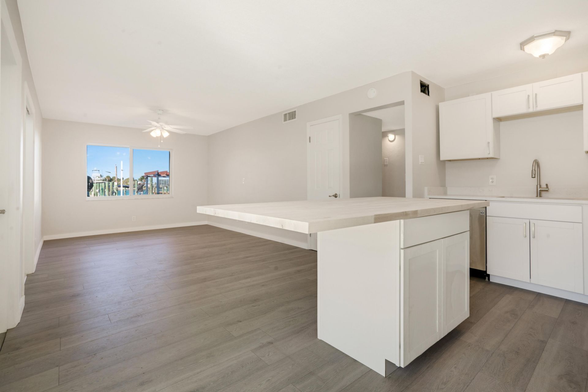 2649 Lake Drive, Unit 1, Singer Island, FL 33404 Photo