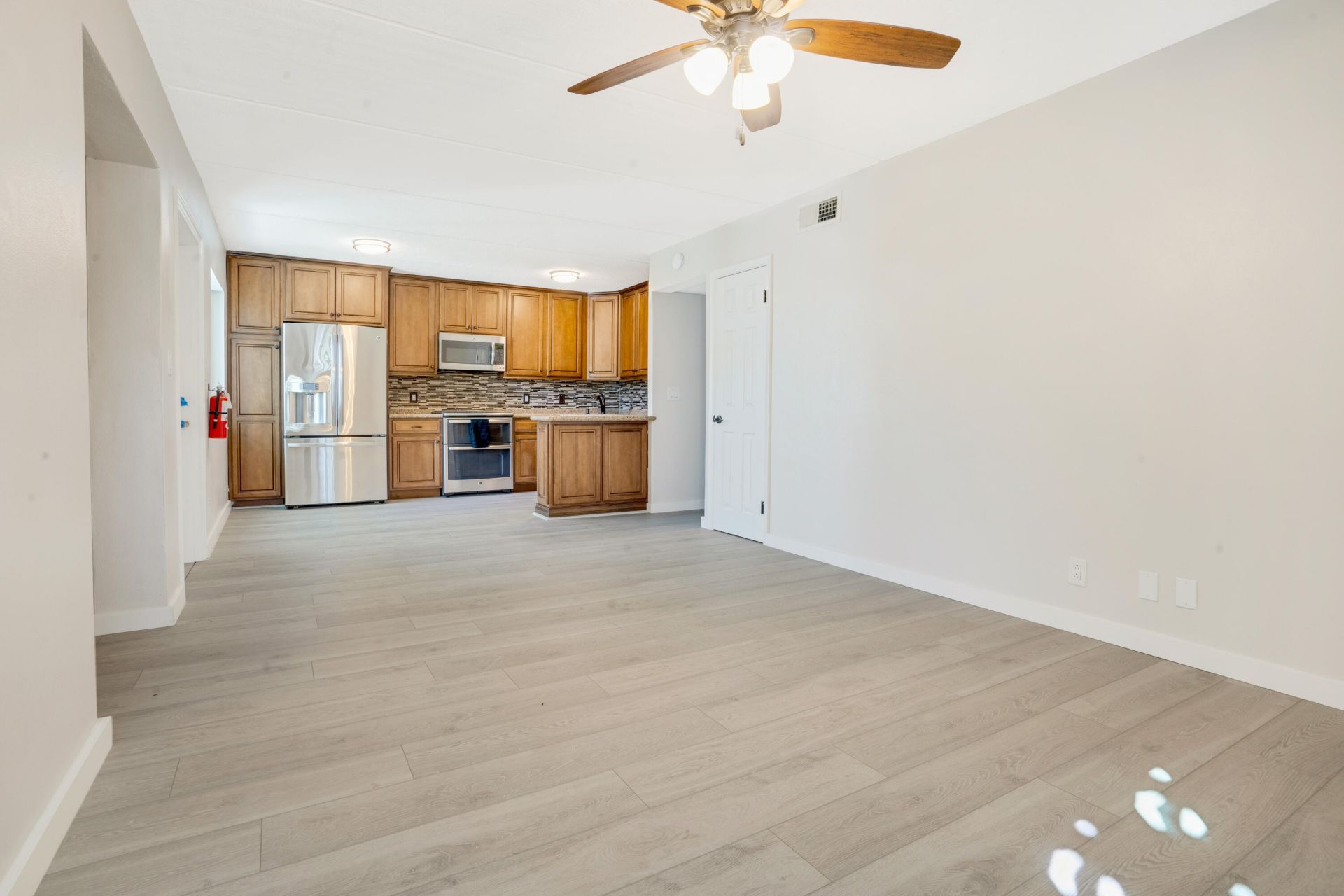 2649 Lake Drive, Unit 1, Singer Island, FL 33404 Photo