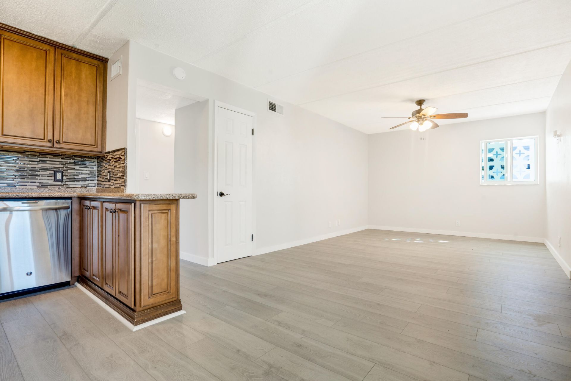 2649 Lake Drive, Unit 1, Singer Island, FL 33404 Photo