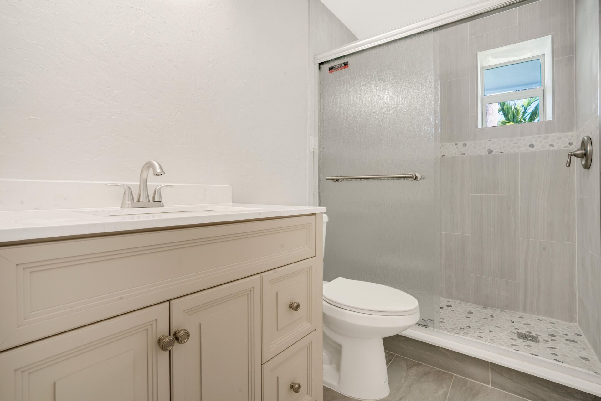 2649 Lake Drive, Unit 1, Singer Island, FL 33404 Photo