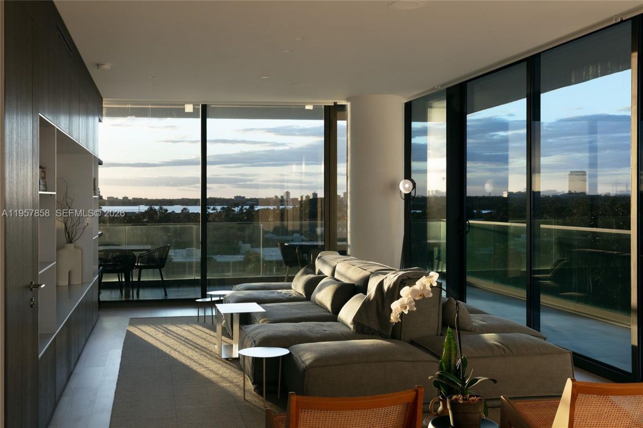 10203 Collins Ave, Unit 701, Bal Harbour, FL 33154 Photo