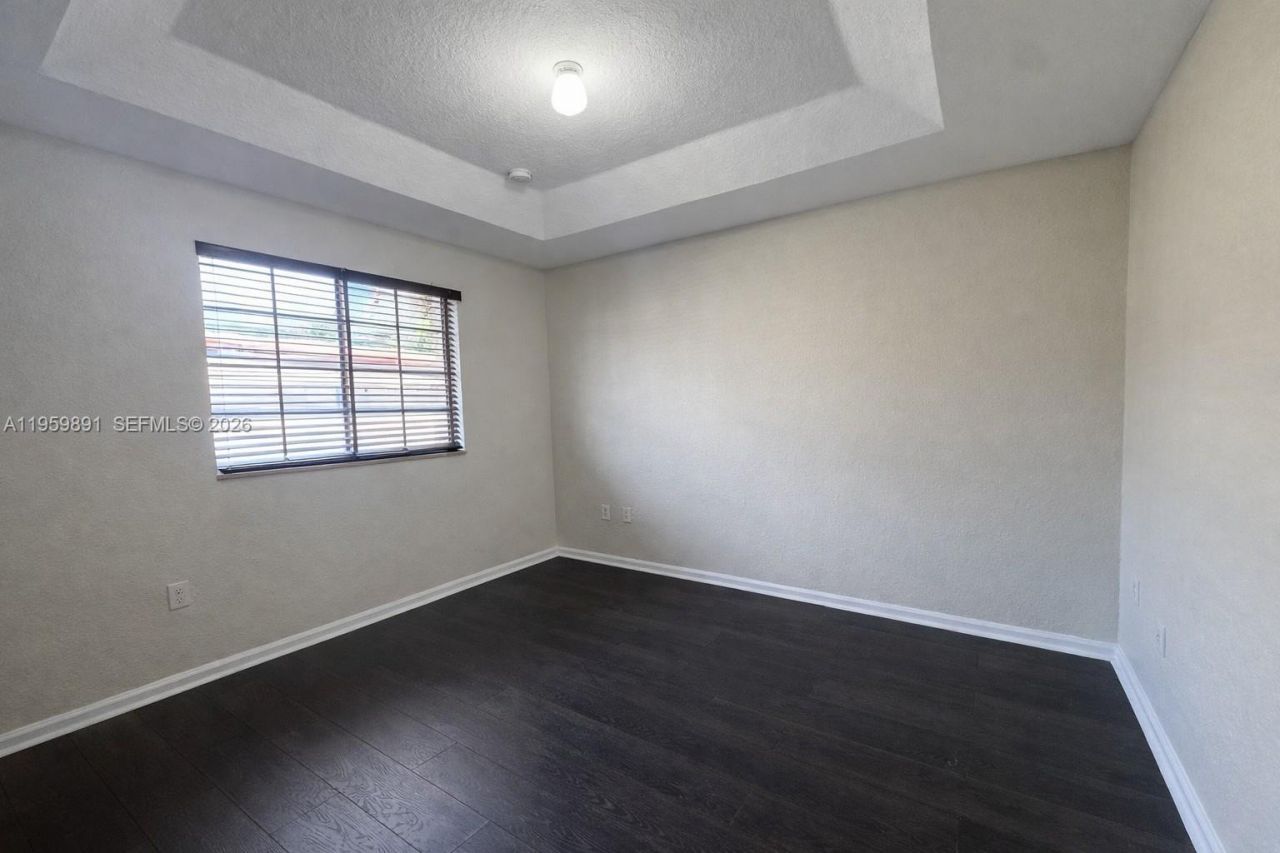 21219 NW 14th Pl, Unit 8-25, Miami Gardens, FL 33169 Photo