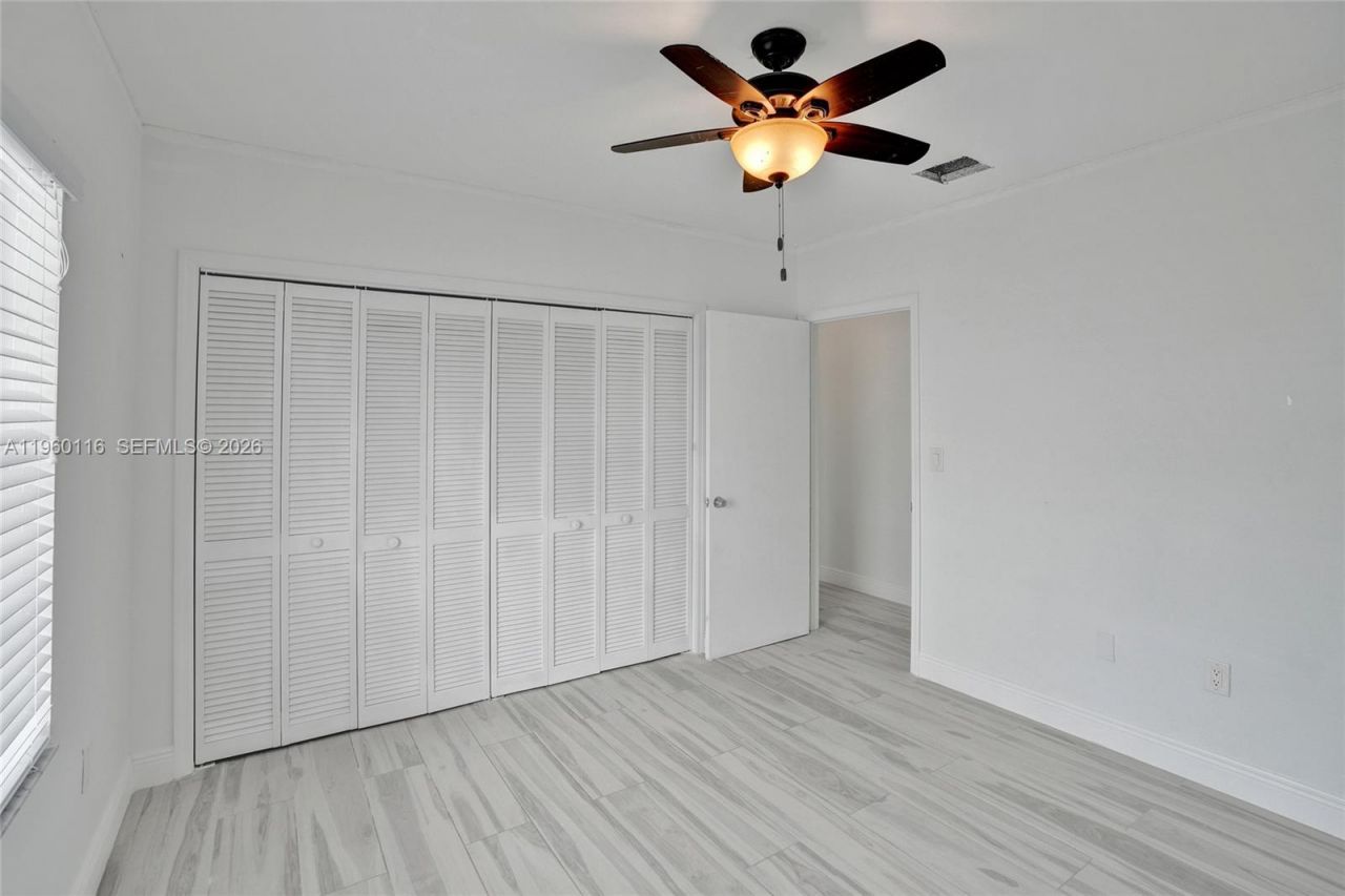 5721 SW 11th St , West Miami, FL 33144 Photo