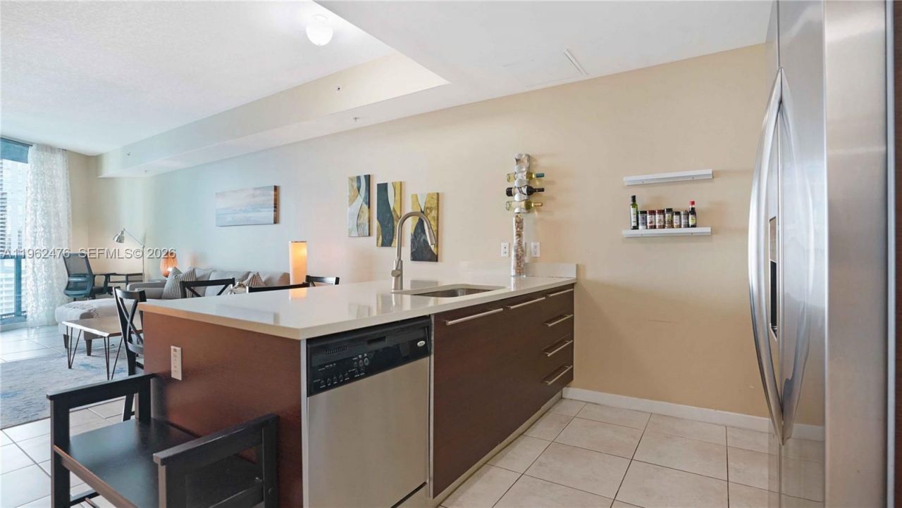 1900 N Bayshore Dr, Unit 1708, Miami, FL 33132 Photo