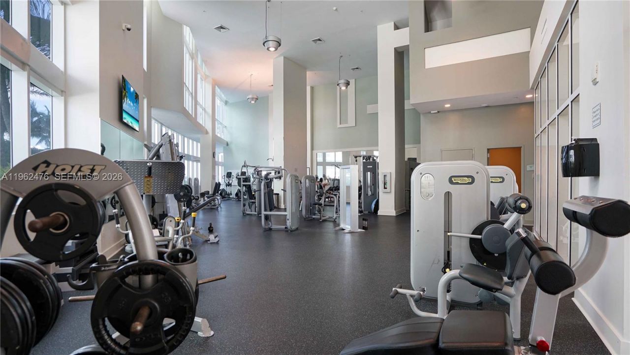 1900 N Bayshore Dr, Unit 1708, Miami, FL 33132 Photo