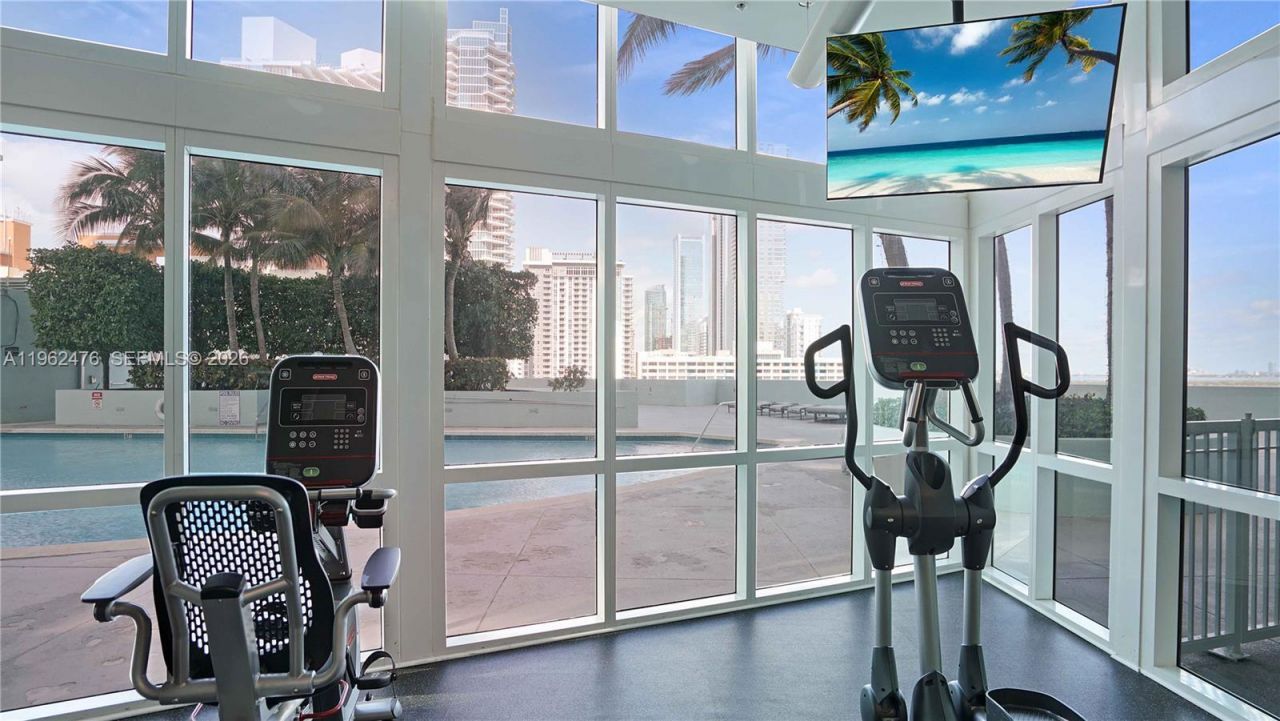 1900 N Bayshore Dr, Unit 1708, Miami, FL 33132 Photo