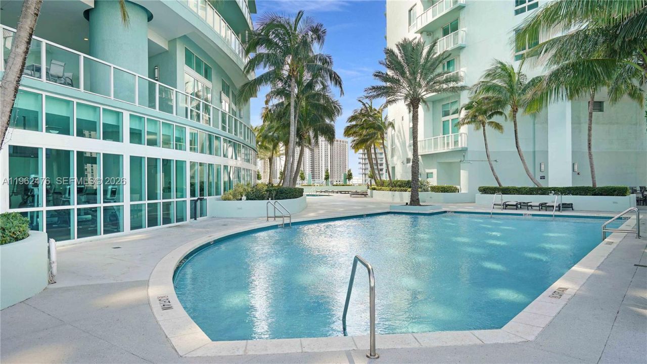 1900 N Bayshore Dr, Unit 1708, Miami, FL 33132 Photo