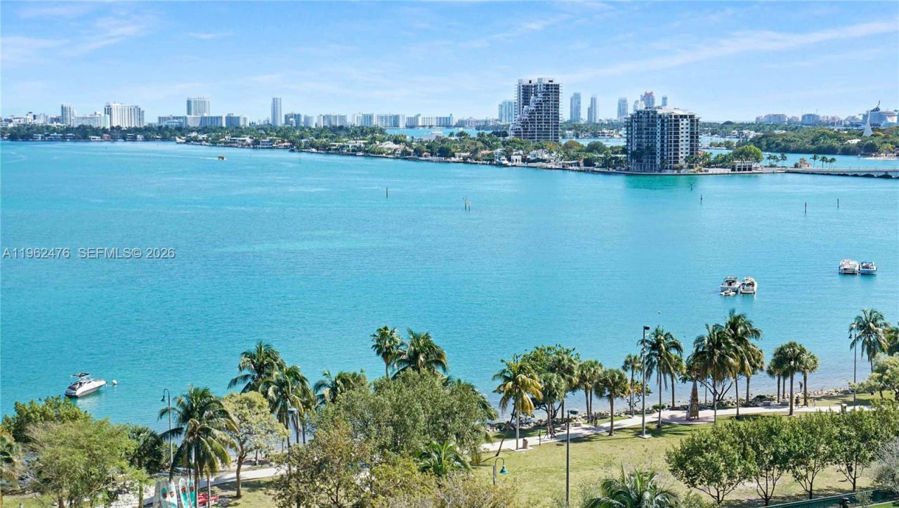 1900 N Bayshore Dr, Unit 1708, Miami, FL 33132 Photo