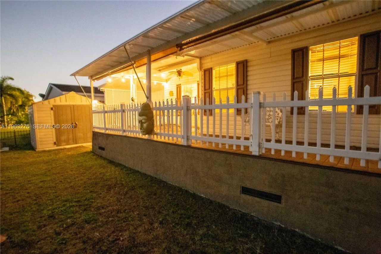 2228 SW 83rd Ave, Davie, FL 33324 Photo