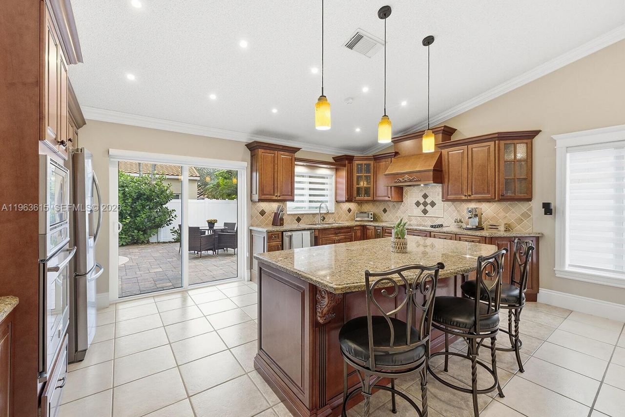 1900 SW 133rd Ave, Miramar, FL 33027 Photo