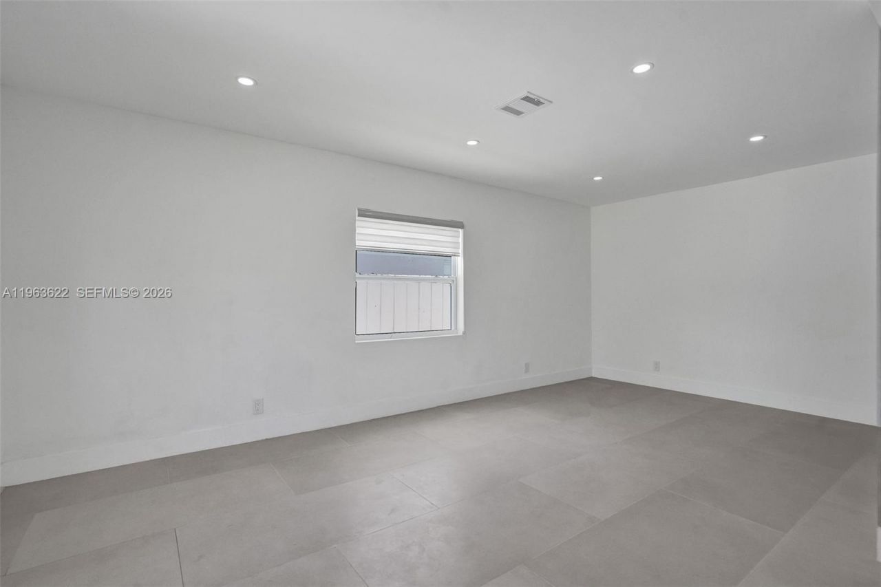 1010 N 16th Ave , Hollywood, FL 33020 Photo