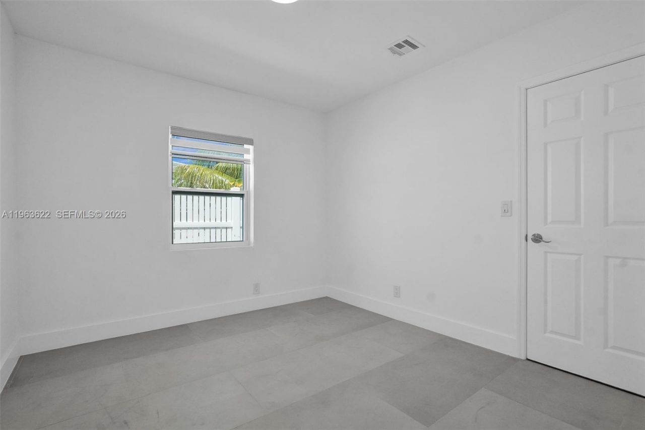 1010 N 16th Ave , Hollywood, FL 33020 Photo