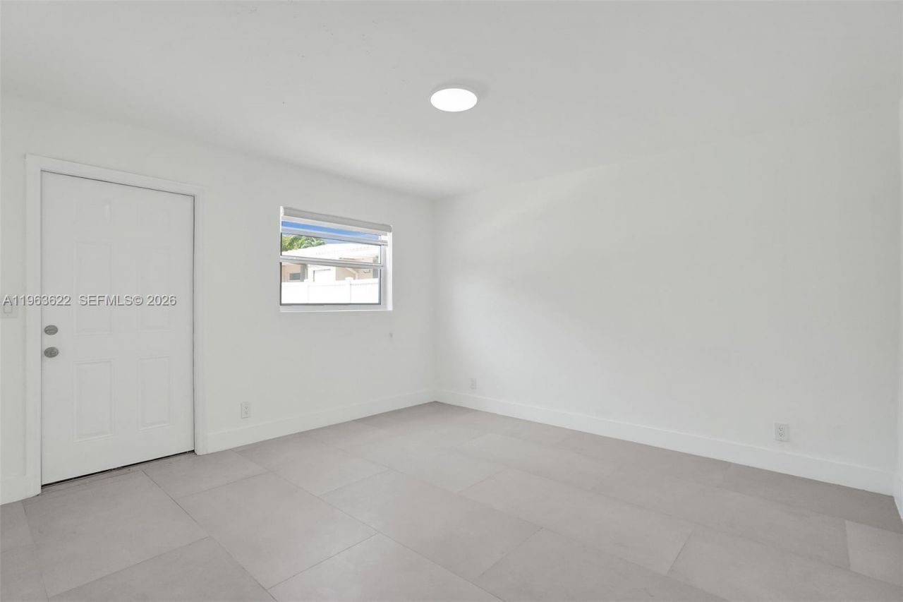 1010 N 16th Ave , Hollywood, FL 33020 Photo