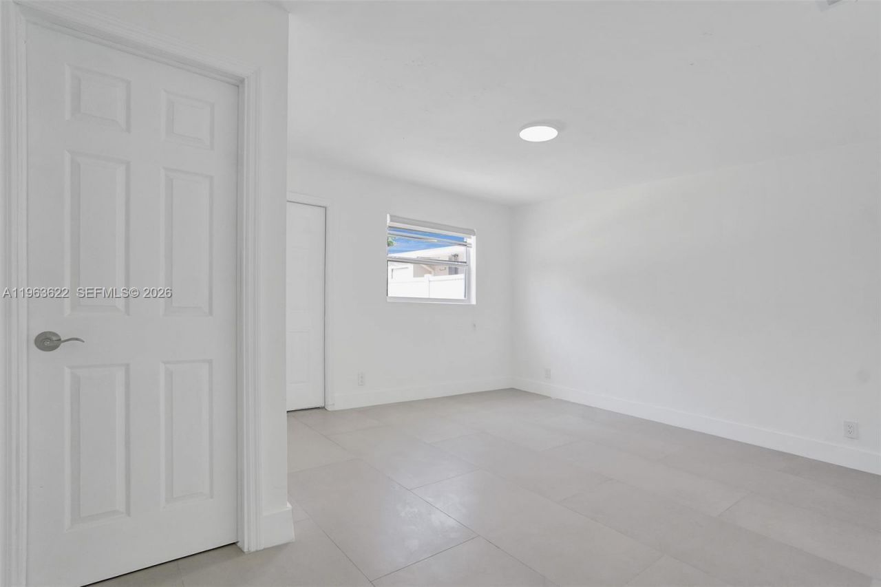 1010 N 16th Ave , Hollywood, FL 33020 Photo