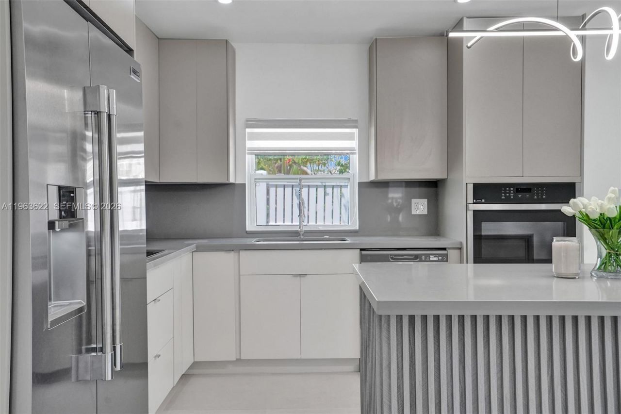 1010 N 16th Ave , Hollywood, FL 33020 Photo