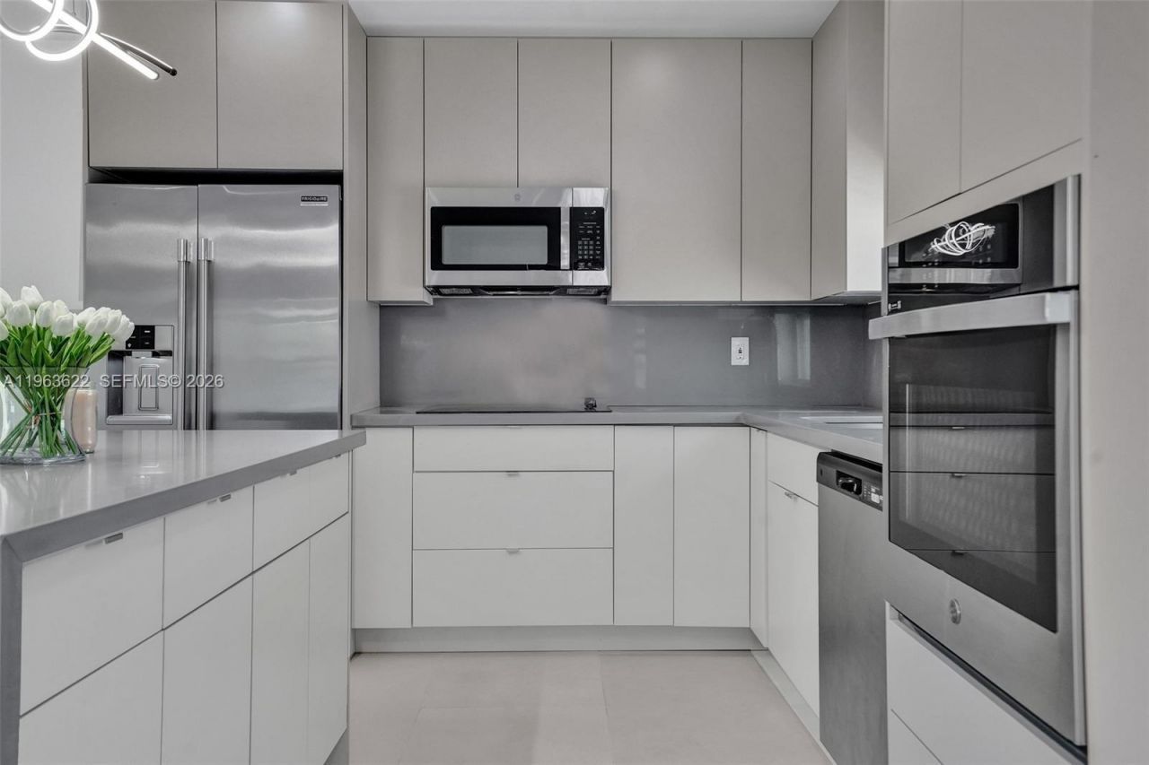 1010 N 16th Ave , Hollywood, FL 33020 Photo