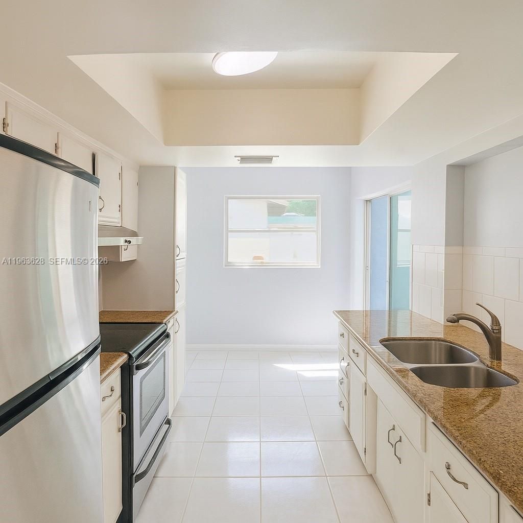 2601 NW 53rd St, Tamarac, FL 33309 Photo