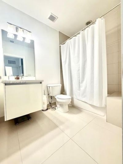 7166 NW 103rd Path , Unit 7166, Doral, FL 33178 Photo