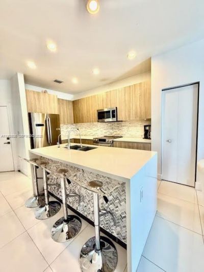 7166 NW 103rd Path , Unit 7166, Doral, FL 33178 Photo