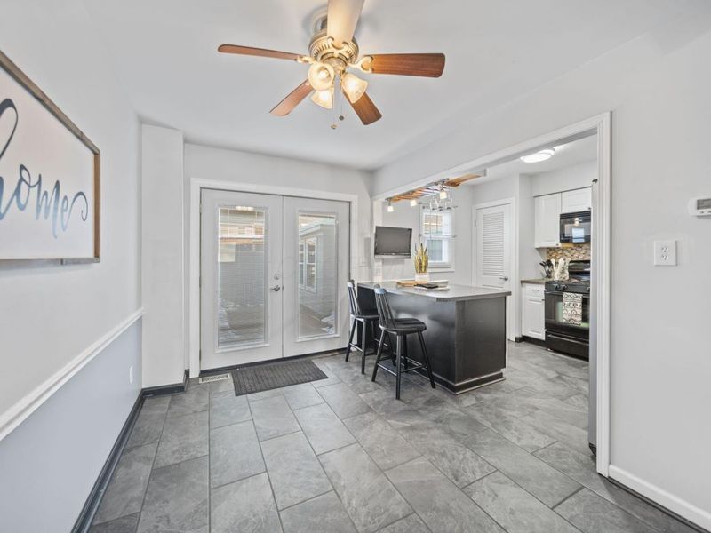 660 Dlyn Street, Columbus, OH 43228 Photo 14