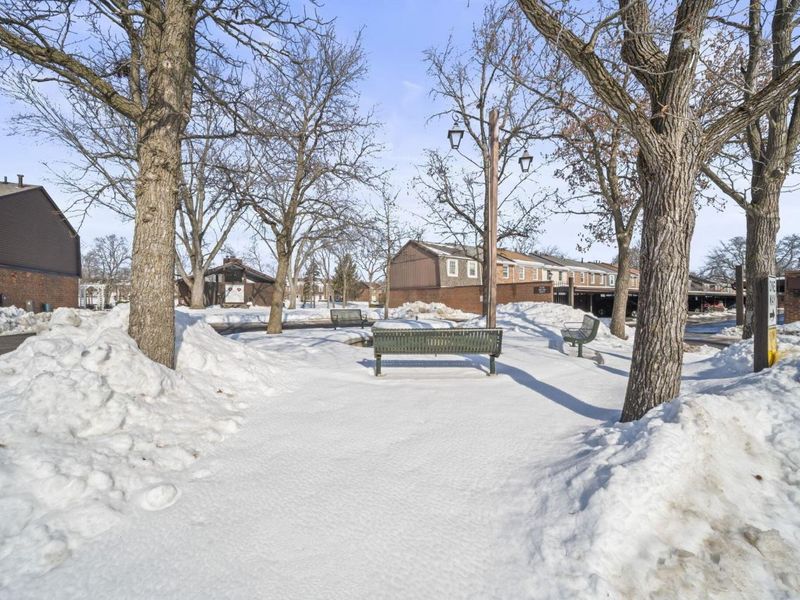 660 Dlyn Street, Columbus, OH 43228 Photo 48