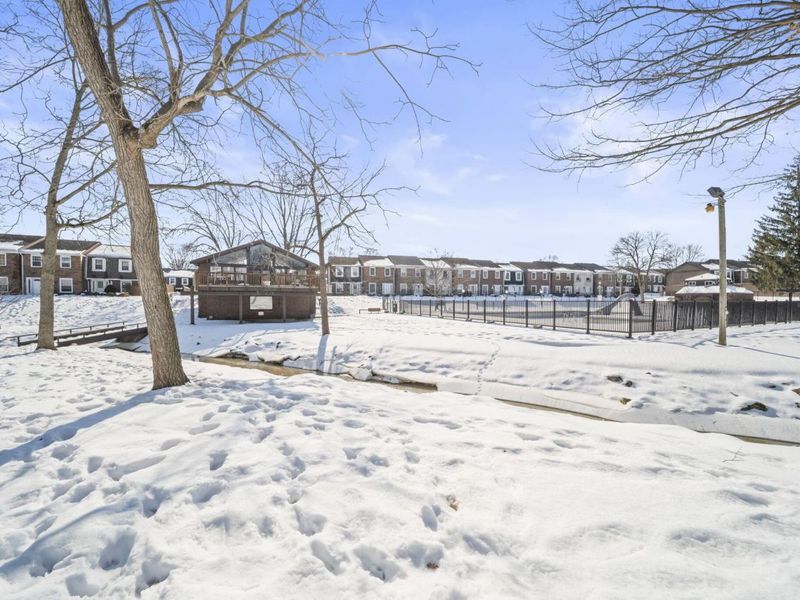 660 Dlyn Street, Columbus, OH 43228 Photo 53