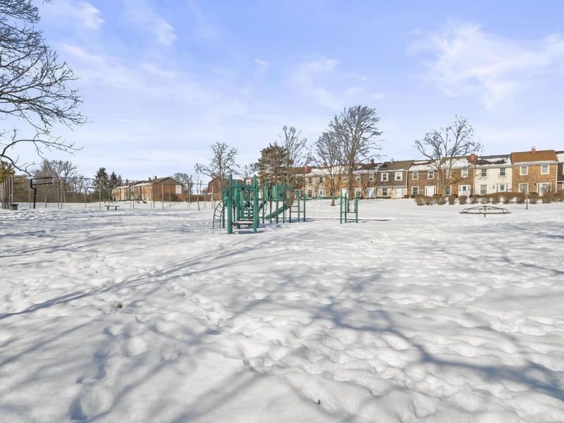 660 Dlyn Street, Columbus, OH 43228 Photo 54