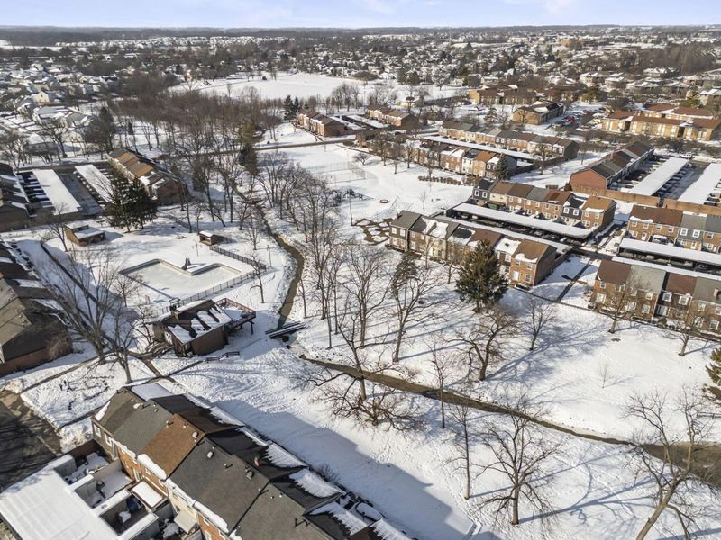 660 Dlyn Street, Columbus, OH 43228 Photo 60