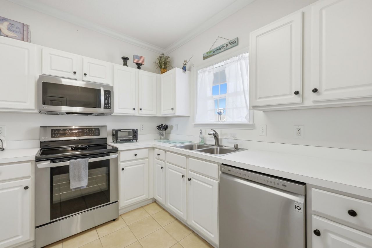 6203 Catalina Dr. Photo 13