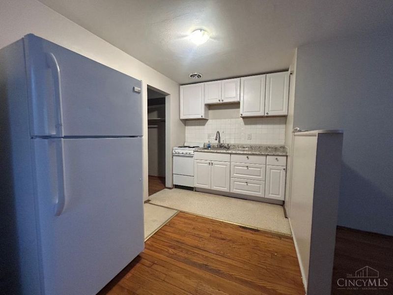 4104 Flower Avenue, Cincinnati, OH 45205 Photo 7