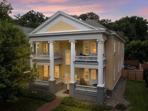 102 Western Avenue N, Unit 4, Saint Paul, MN 55102