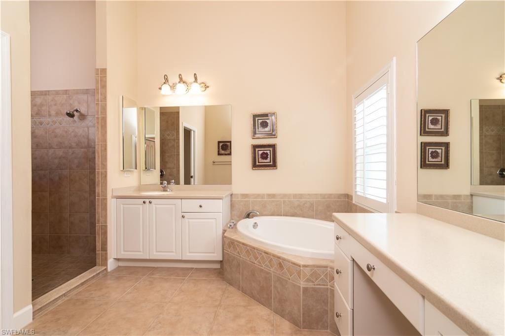 9756 Alhambra Ln, Bonita Springs, FL 34135 Photo