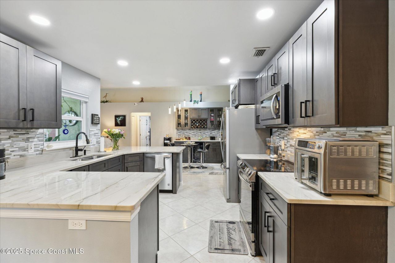 4625 Curtis Boulevard, Cocoa, FL 32927 Photo