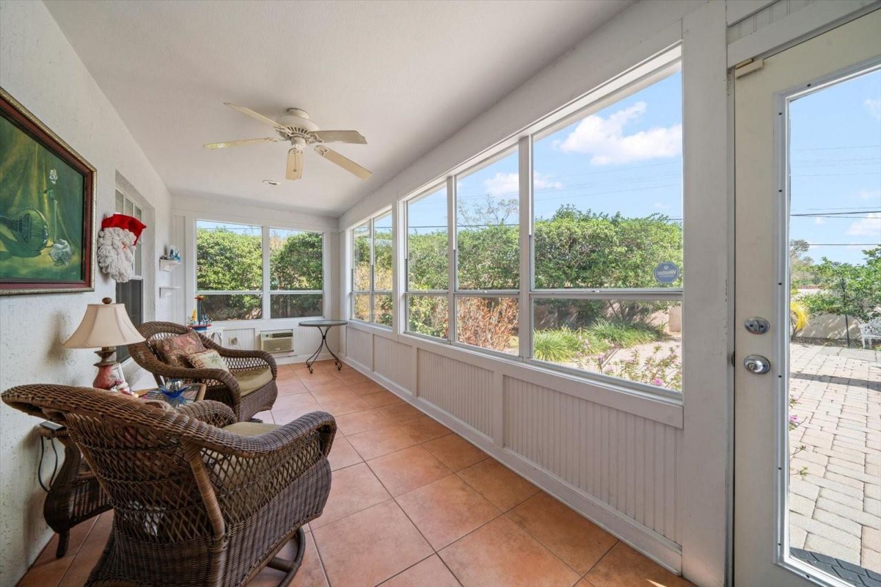 2102 S Fore Circle, Tampa, FL 33612 Photo