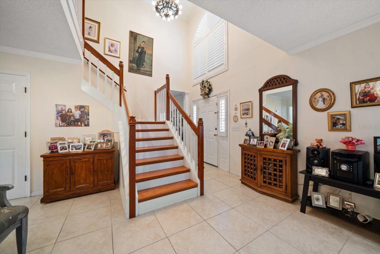 2102 S Fore Circle, Tampa, FL 33612 Photo