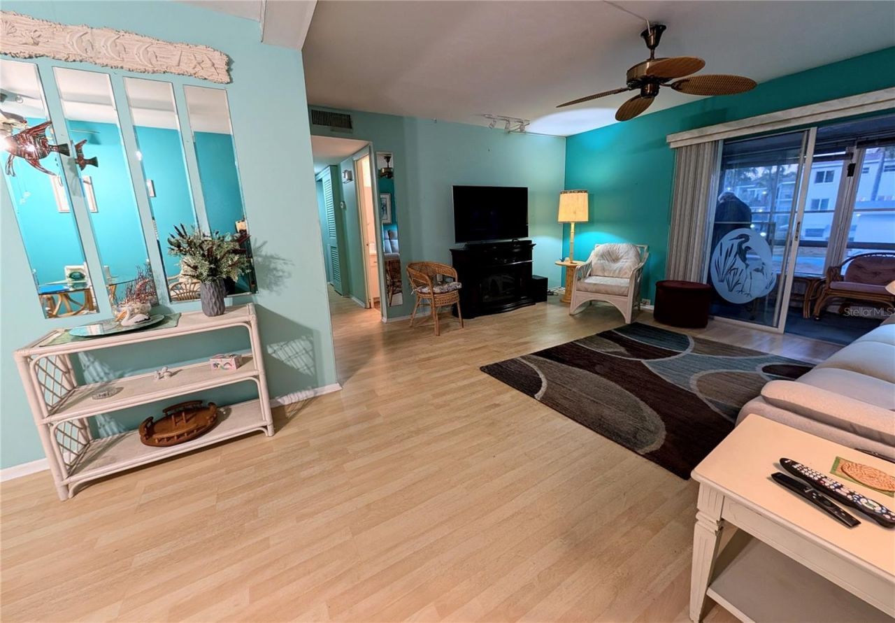 2029 Sunset Drive, Unit #E-21, Bradenton, FL 34207 Photo