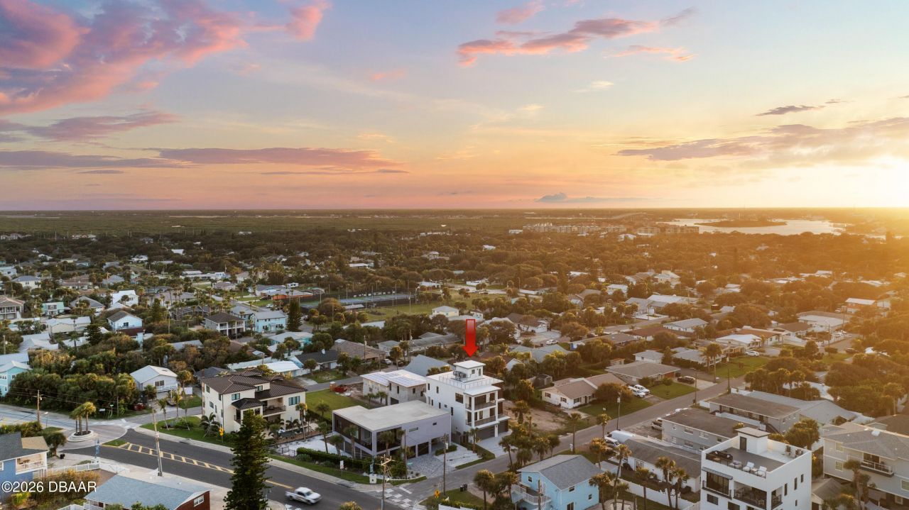 427 Columbus Avenue, New Smyrna Beach, FL 32169 Photo