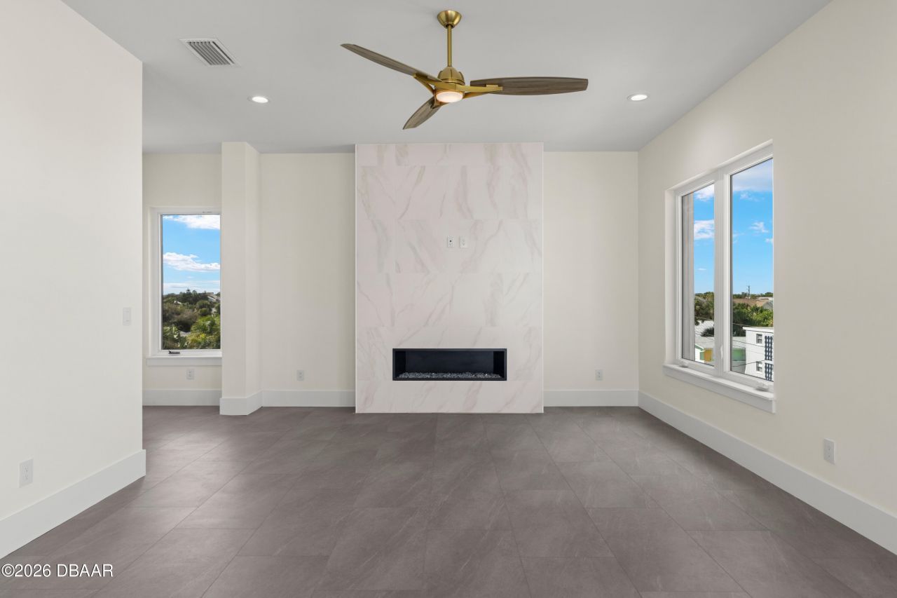 427 Columbus Avenue, New Smyrna Beach, FL 32169 Photo