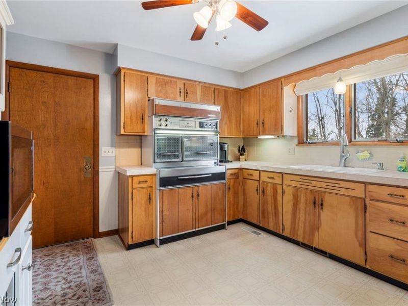 1825 Jackson Avenue NW, Massillon, OH 44646 Photo 11