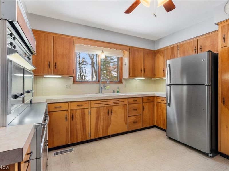 1825 Jackson Avenue NW, Massillon, OH 44646 Photo 12