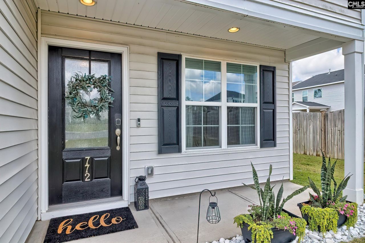 772 Tanager Lane  Photo 4