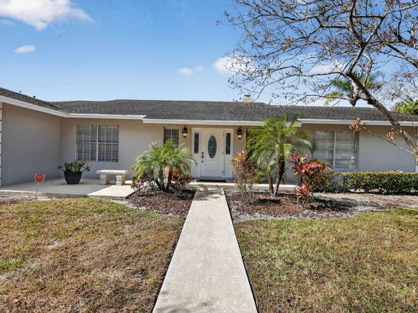 15315 78th Drive N, Palm Beach Gardens, FL 33418